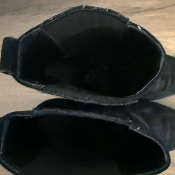 Veronica Beard Sanai Suede Boot - Picture 7 of 8